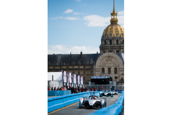 Spacesuit Collections Photo ID 141530, Lou Johnson, Paris ePrix, France, 26/04/2019 15:58:59