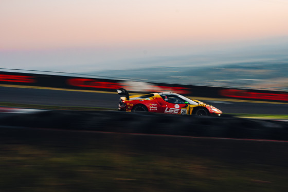 Spacesuit Collections Photo ID 528294, Levi Erb, Bathurst 12 Hour International, Australia, 02/02/2025 05:14:32