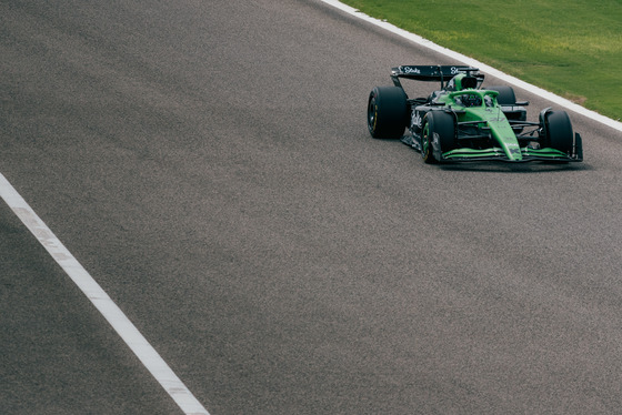 Spacesuit Collections Photo ID 538097, Birgit Dieryck, Formula 1 Aramco Pre-season Testing, Bahrain, 26/02/2025 10:48:54