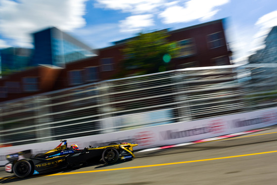 Spacesuit Collections Photo ID 38791, Nat Twiss, Montreal ePrix, Canada, 28/07/2017 15:21:03