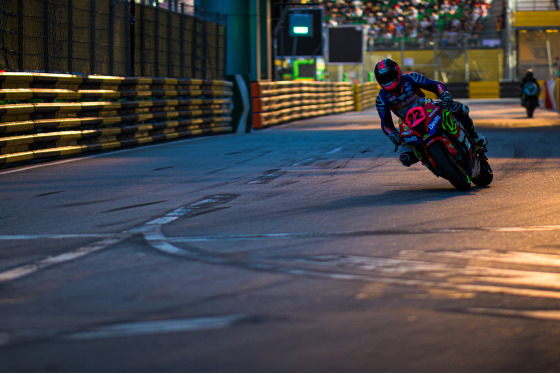 Spacesuit Collections Photo ID 176292, Peter Minnig, Macau Grand Prix 2019, Macao, 16/11/2019 17:32:46