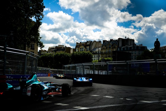 Spacesuit Collections Photo ID 22557, Nat Twiss, Paris ePrix, France, 20/05/2017 16:13:06