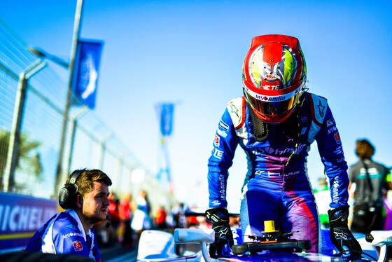 Spacesuit Collections Photo ID 5190, Nat Twiss, Marrakesh ePrix, Morocco, 12/11/2016 15:32:40