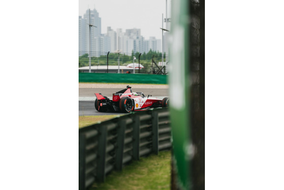 Spacesuit Collections Photo ID 481522, Jake Osborne, Shanghai ePrix, China, 25/05/2024 08:21:23