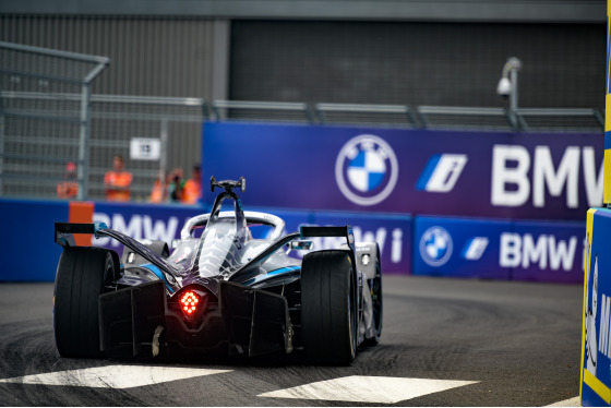 Spacesuit Collections Photo ID 257183, Peter Minnig, London ePrix, UK, 24/07/2021 15:38:04