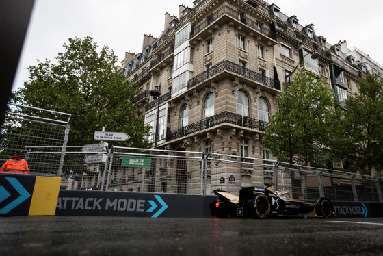 Spacesuit Collections Photo ID 141593, Shivraj Gohil, Paris ePrix, France, 27/04/2019 07:43:32