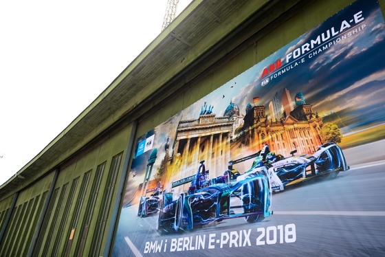 Spacesuit Collections Photo ID 71270, Lou Johnson, Berlin ePrix, Germany, 17/05/2018 14:54:12