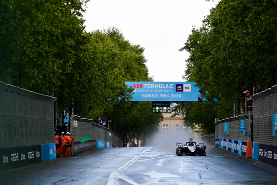 Spacesuit Collections Photo ID 142205, Lou Johnson, Paris ePrix, France, 27/04/2019 16:35:01