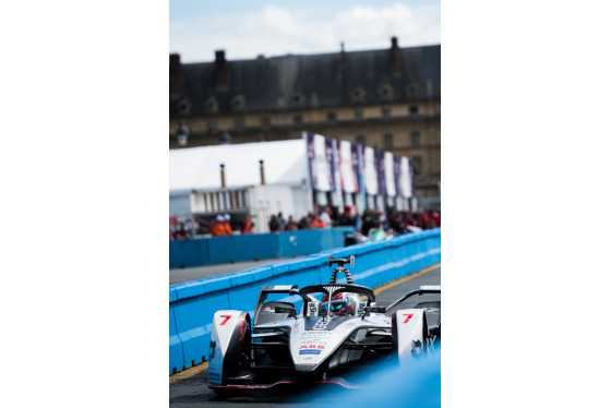 Spacesuit Collections Photo ID 141445, Lou Johnson, Paris ePrix, France, 26/04/2019 15:59:09