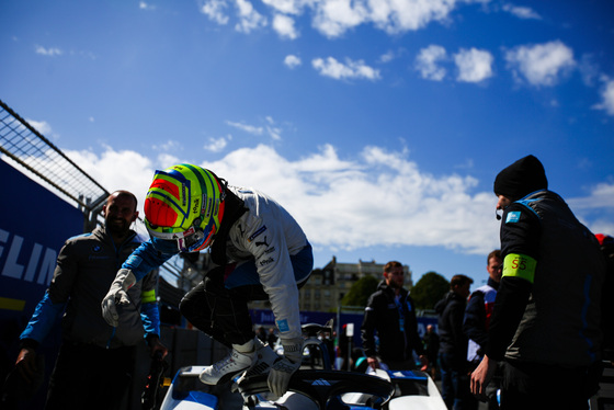 Spacesuit Collections Photo ID 141934, Shivraj Gohil, Paris ePrix, France, 27/04/2019 15:31:59