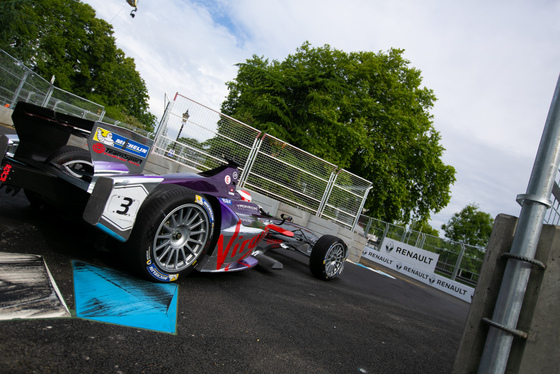 Spacesuit Collections Photo ID 109683, Shivraj Gohil, London ePrix, UK, 28/06/2015 08:52:27