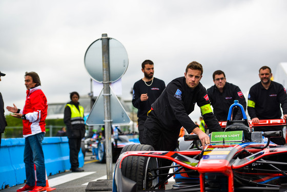 Spacesuit Collections Photo ID 21016, Nat Twiss, Paris ePrix, France, 19/05/2017 09:49:09