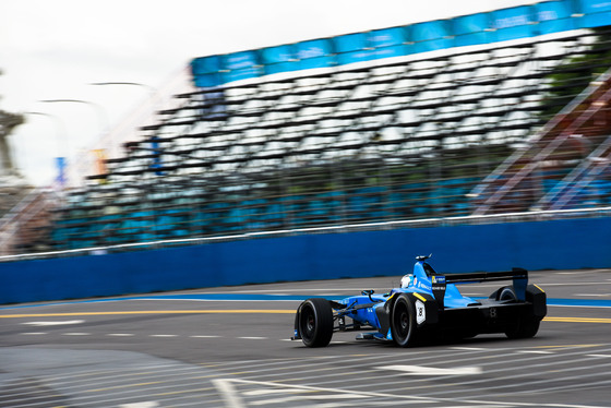 Spacesuit Collections Photo ID 9151, Dan Bathie, Buenos Aires ePrix, Argentina, 18/02/2017 07:05:02