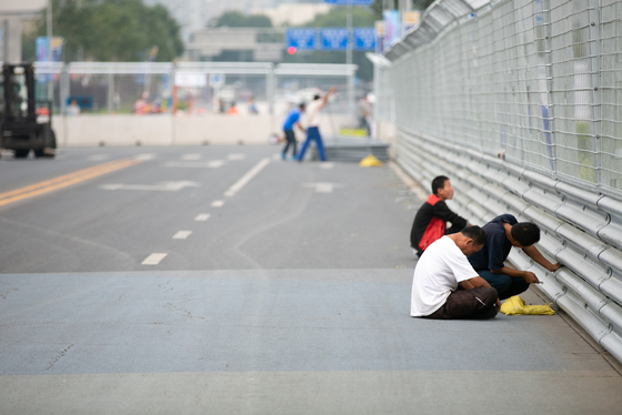 Spacesuit Collections Photo ID 118885, Shivraj Gohil, Beijing ePrix 2014, China, 12/09/2014 07:25:33