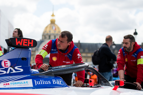 Spacesuit Collections Photo ID 141312, Lou Johnson, Paris ePrix, France, 26/04/2019 12:49:16