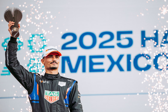 Spacesuit Collections Photo ID 521883, Adam Pigott, Mexico City ePrix, Mexico, 11/01/2025 15:13:47