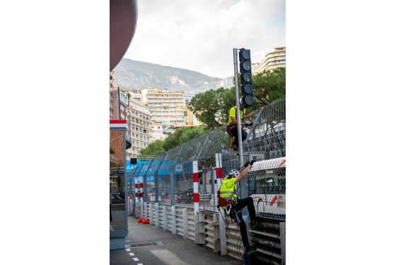 Spacesuit Collections Photo ID 289397, Peter Minnig, Monaco ePrix, Monaco, 27/04/2022 18:58:51