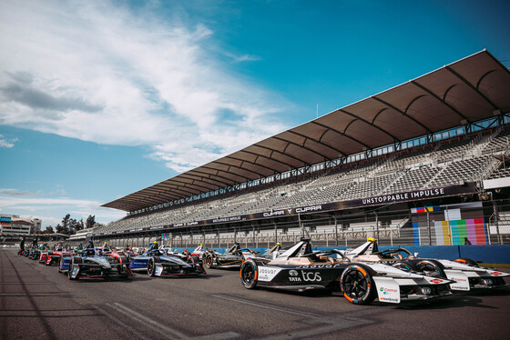 Spacesuit Collections Photo ID 519821, Adam Pigott, Mexico City ePrix, Mexico, 09/01/2025 15:26:59