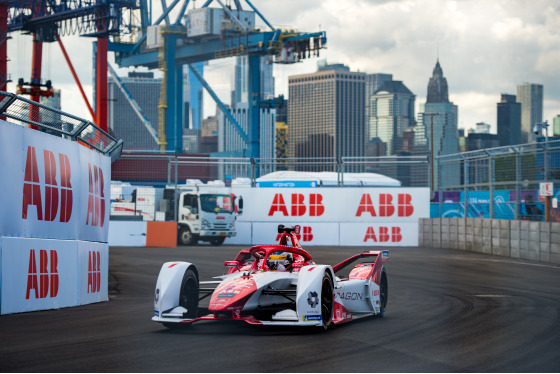 Spacesuit Collections Photo ID 252922, Peter Minnig, New York City ePrix, United States, 09/07/2021 17:38:53