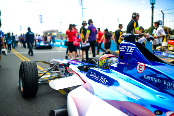 Spacesuit Collections Photo ID 9604, Nat Twiss, Buenos Aires ePrix, Argentina, 18/02/2017 15:32:35