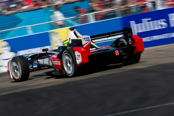 Spacesuit Collections Photo ID 107101, Shivraj Gohil, Punta del Este ePrix, Uruguay, 13/12/2014 16:34:58