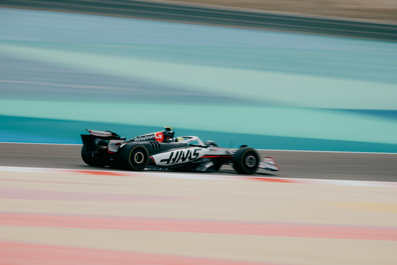 Spacesuit Collections Photo ID 537592, Birgit Dieryck, Formula 1 Aramco Pre-season Testing, Bahrain, 26/02/2025 11:35:01