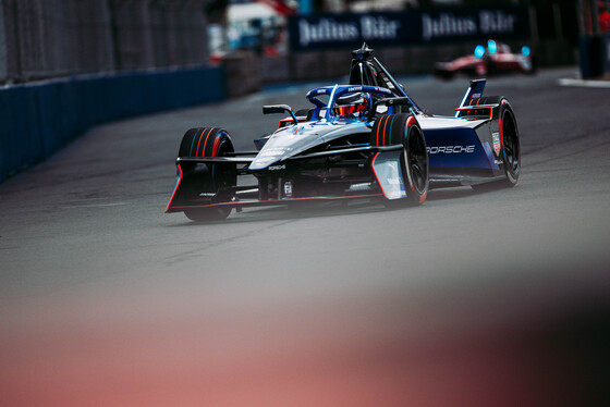 Spacesuit Collections Photo ID 521387, Adam Pigott, Mexico City ePrix, Mexico, 10/01/2025 17:30:59