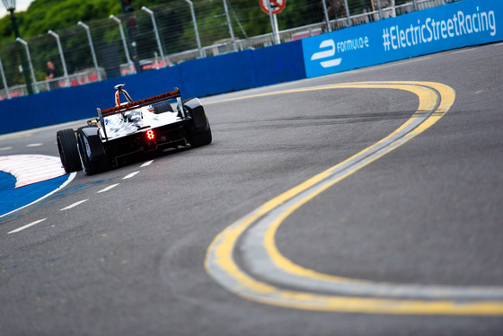 Spacesuit Collections Photo ID 9187, Dan Bathie, Buenos Aires ePrix, Argentina, 18/02/2017 07:33:35