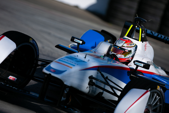 Spacesuit Collections Photo ID 107923, Shivraj Gohil, Long Beach ePrix, 04/04/2015 12:25:41