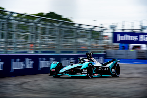 Spacesuit Collections Photo ID 256511, Peter Minnig, London ePrix, UK, 23/07/2021 17:06:54