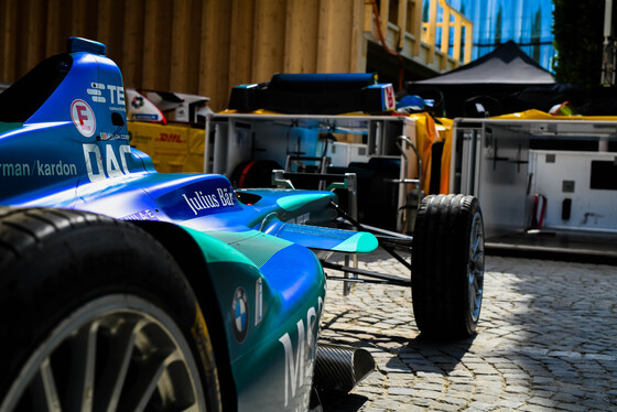 Spacesuit Collections Photo ID 76460, Lou Johnson, Zurich ePrix, Switzerland, 07/06/2018 16:52:23