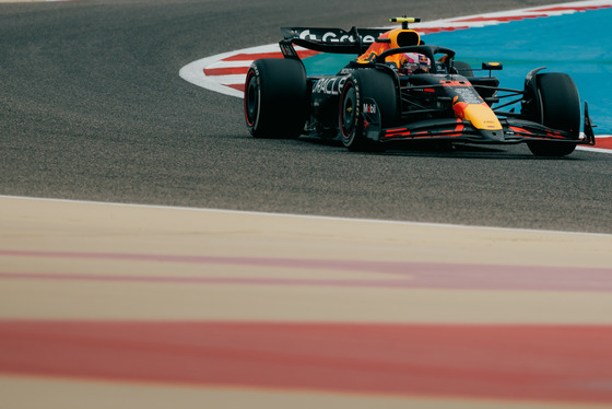 Spacesuit Collections Photo ID 537534, Birgit Dieryck, Formula 1 Aramco Pre-season Testing, Bahrain, 26/02/2025 11:26:32