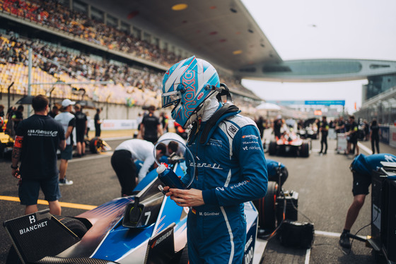 Spacesuit Collections Photo ID 483537, Harriet Fuller, Shanghai ePrix, China, 26/05/2024 14:55:15