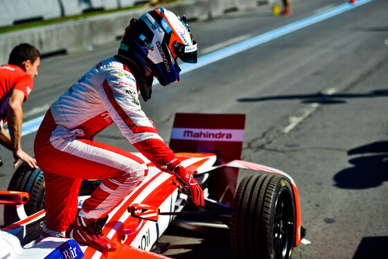 Spacesuit Collections Photo ID 38423, Nat Twiss, Montreal ePrix, Canada, 28/07/2017 08:58:14