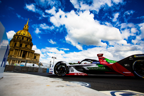 Spacesuit Collections Photo ID 141294, Shivraj Gohil, Paris ePrix, France, 26/04/2019 15:42:27