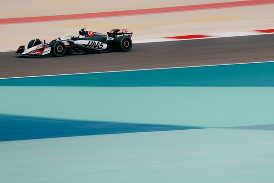 Spacesuit Collections Photo ID 538238, Birgit Dieryck, Formula 1 Aramco Pre-season Testing, Bahrain, 27/02/2025 15:33:02