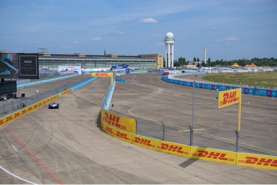 Spacesuit Collections Photo ID 261939, Peter Minnig, Berlin ePrix, Germany, 13/08/2021 14:03:19