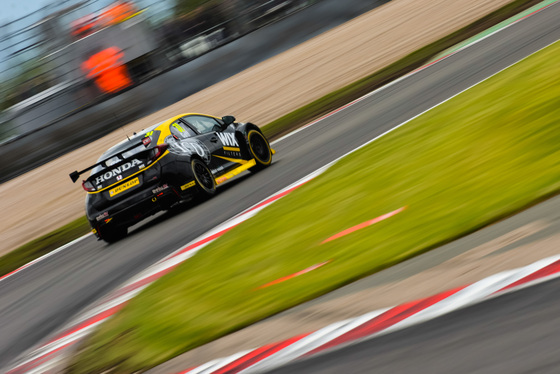 Spacesuit Collections Photo ID 69961, Andrew Soul, BTCC Round 2, UK, 29/04/2018 18:11:40
