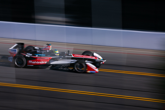 Spacesuit Collections Photo ID 107909, Shivraj Gohil, Long Beach ePrix, 04/04/2015 11:29:22