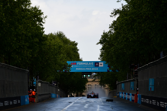 Spacesuit Collections Photo ID 142209, Lou Johnson, Paris ePrix, France, 27/04/2019 16:36:17