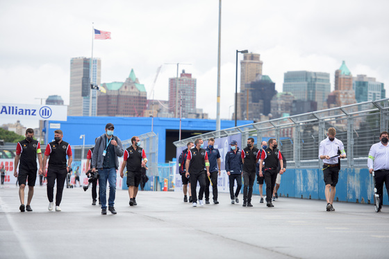 Spacesuit Collections Photo ID 252887, Peter Minnig, New York City ePrix, United States, 09/07/2021 10:18:47