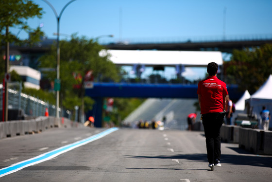 Spacesuit Collections Photo ID 39055, Shivraj Gohil, Montreal ePrix, Canada, 28/07/2017 10:52:16