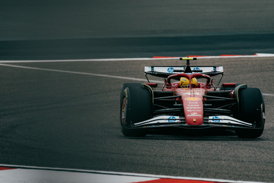 Spacesuit Collections Photo ID 537674, Birgit Dieryck, Formula 1 Aramco Pre-season Testing, Bahrain, 27/02/2025 10:34:02