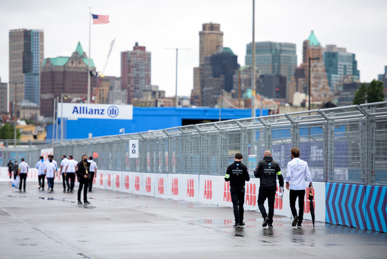 Spacesuit Collections Photo ID 252880, Peter Minnig, New York City ePrix, United States, 09/07/2021 10:04:36