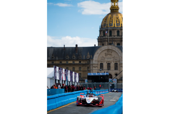 Spacesuit Collections Photo ID 141447, Lou Johnson, Paris ePrix, France, 26/04/2019 15:59:18