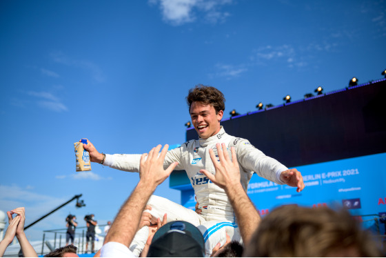 Spacesuit Collections Photo ID 265530, Peter Minnig, Berlin ePrix, Germany, 15/08/2021 16:57:33