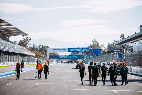 Spacesuit Collections Photo ID 520208, Adam Pigott, Mexico City ePrix, Mexico, 10/01/2025 13:29:03