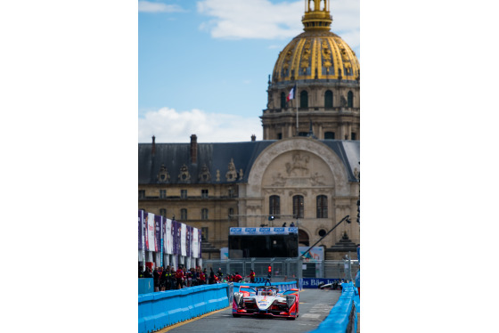 Spacesuit Collections Photo ID 141446, Lou Johnson, Paris ePrix, France, 26/04/2019 15:59:16