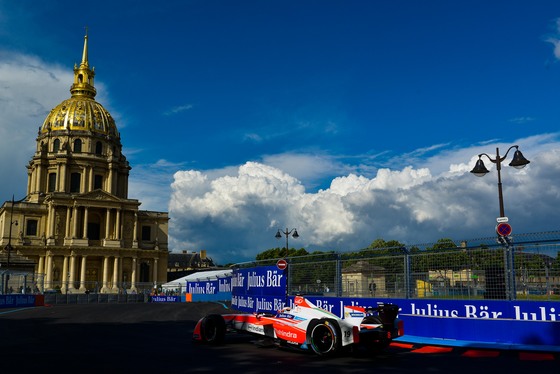 Spacesuit Collections Photo ID 20869, Nat Twiss, Paris ePrix, France, 19/05/2017 17:09:51