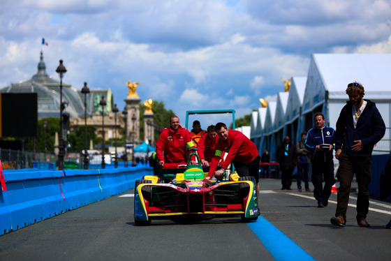 Spacesuit Collections Photo ID 21424, Shivraj Gohil, Paris ePrix, France, 19/05/2017 12:57:02